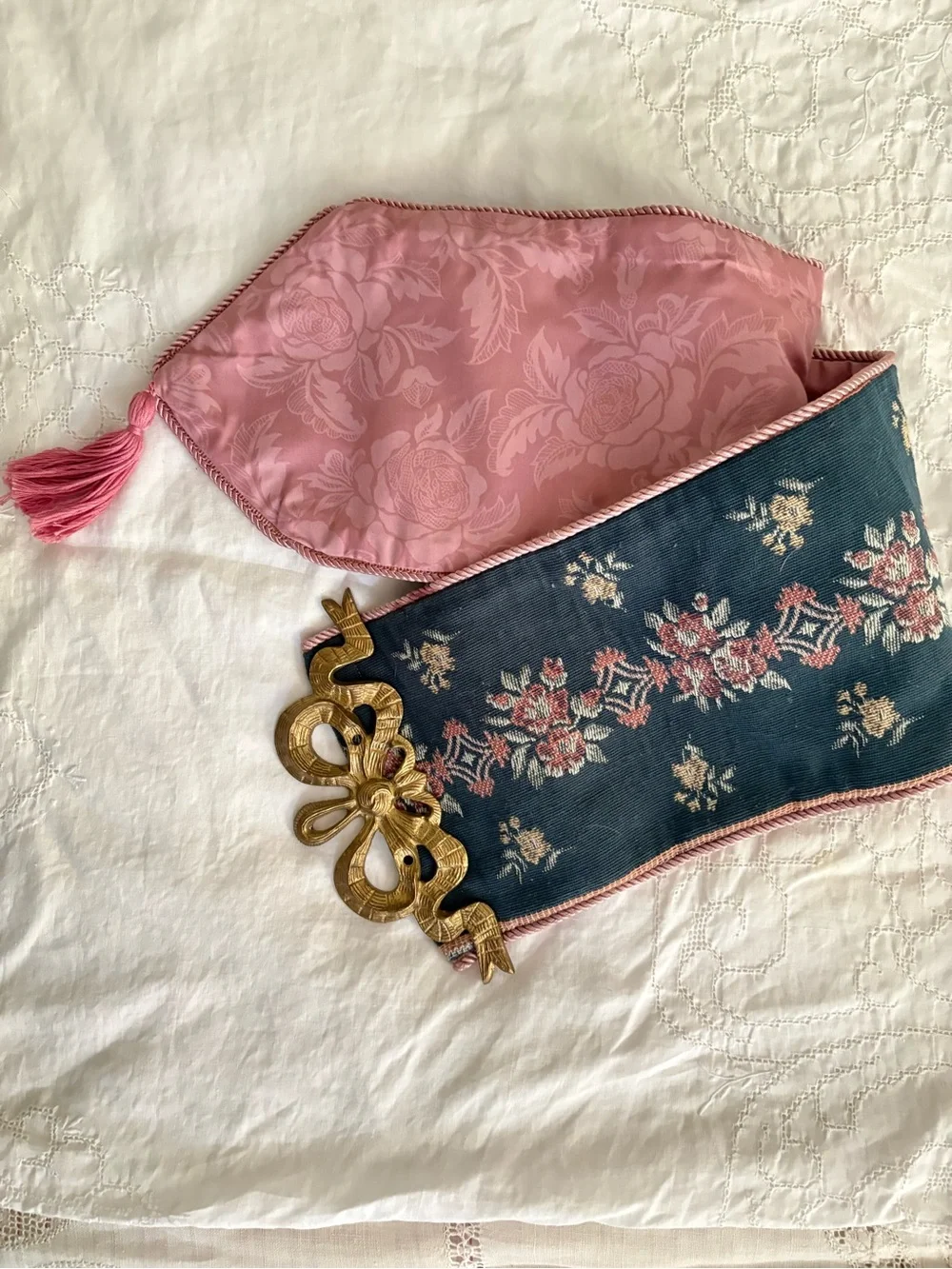 Vintage-Inspired Pink and Navy Floral Wall Hanging with Gold Accent